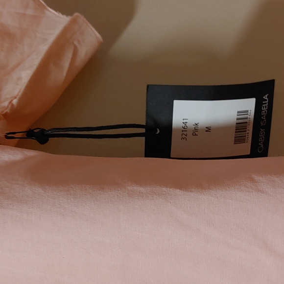 🌸NWT Gabby Isabella Pink T Shirt - Picture 4 of 6